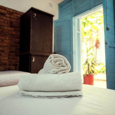 Aluna Hostel B&B Santa Marta  Ngoại thất bức ảnh