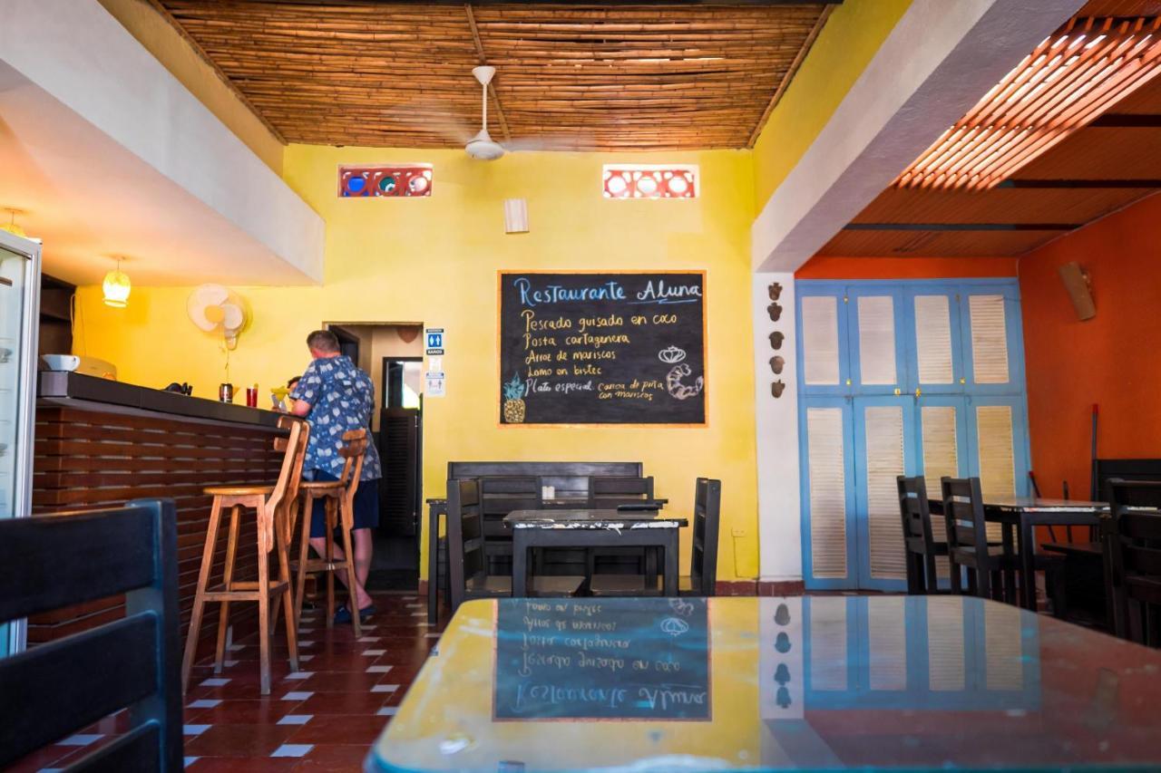Aluna Hostel B&B Santa Marta  Ngoại thất bức ảnh
